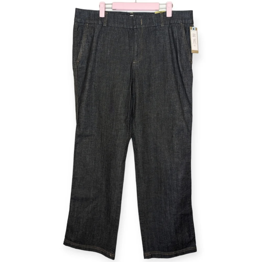 NWT Dockers Low Rise Slightly Curvy Iconic Khaki Grey Wash Denim Trouser Pant 14